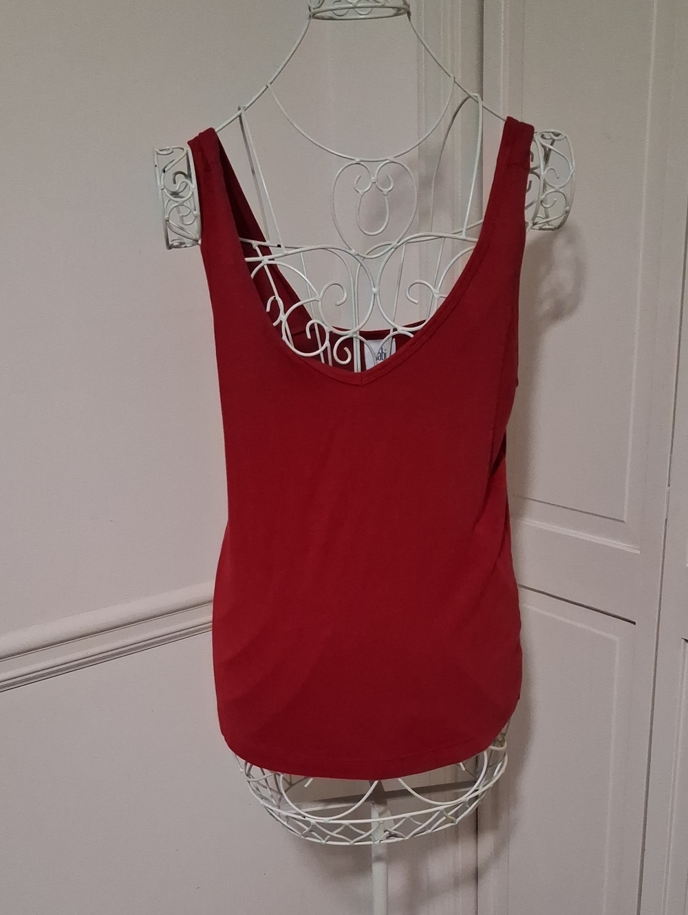 CAbi Scarlet Scoop Neck Tank Top